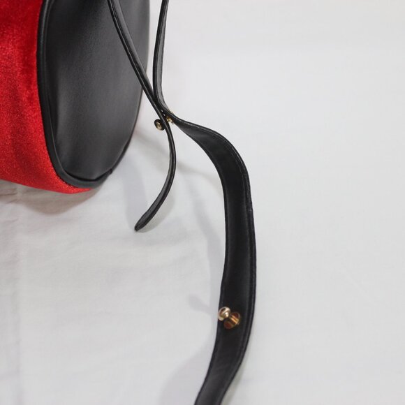 Guess purse duffle red bag - Picture 4 of 5